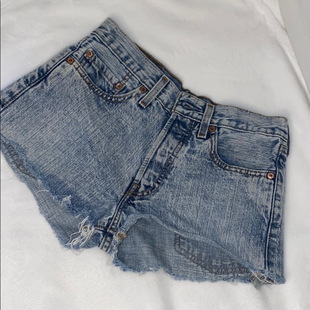 Levi’s 501 shorts